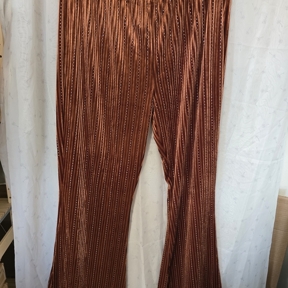NWT 1970s Rust Rhinestone Velvet Flared Pants - 2X - Picture 3 of 6